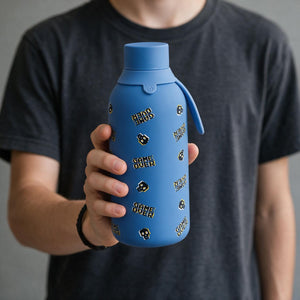 Garrafa térmica com interior cerâmico Áurea – Arcade Skull – 500 ml · Azul Mazarine