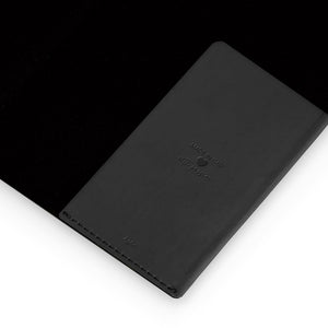 Agenda Legami 12 Meses 2027 Diária Black Suit - Papelaria Encantada