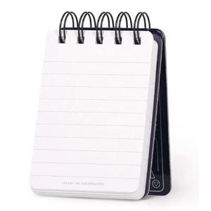 Caderno pautado com capa dura ilustrada - Traça - Bloco de notas - Encadernação em espiral - Papelaria Encantada
