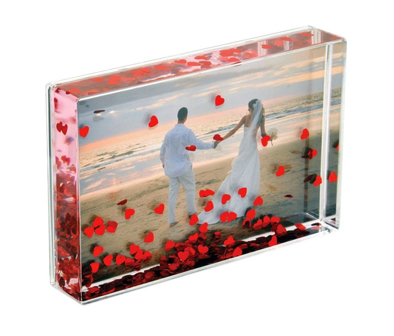 Moldura acrílica personalizável Corações c/ liquido