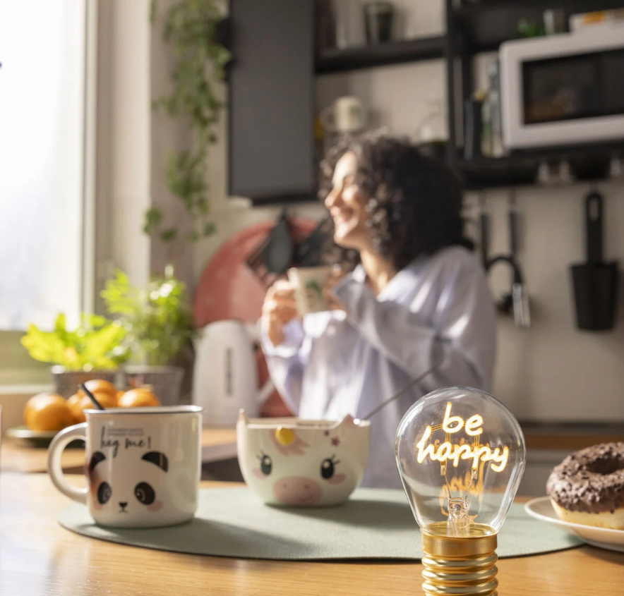 Candeeiro de mesa em forma de lâmpada Be happy Legami