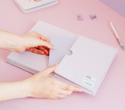 CADERNO PREMIUM A5 TAPA FELPA PUSHEEN MOMENTS