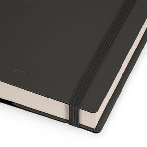 Agenda Legami 12 Meses 2027 Diária Black Suit - Papelaria Encantada