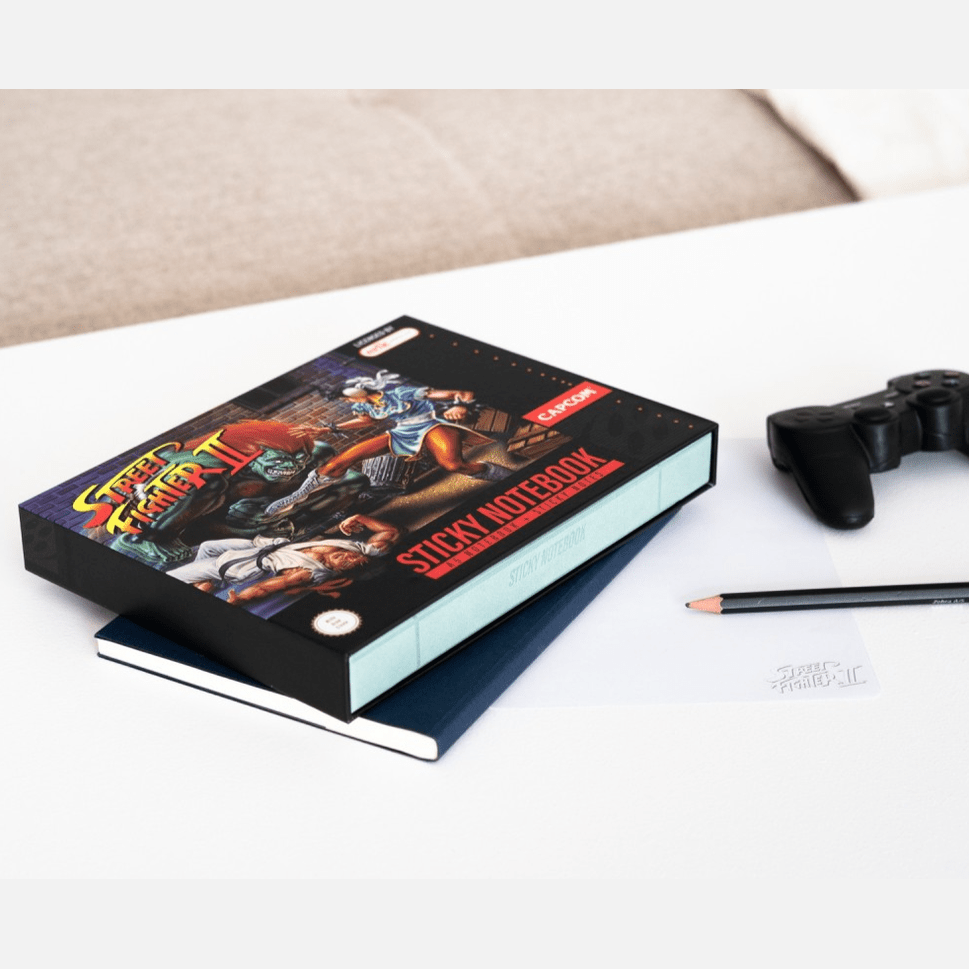 Caderno A5 com Notas Autocolantes – Street Fighter - Papelaria Encantada