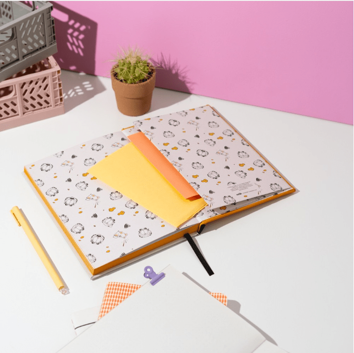 Caderno A5 Garfield - Papelaria Encantada