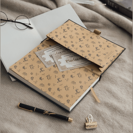 Caderno A5 premium Harry potter com caneta - Papelaria Encantada