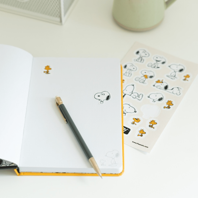 Caderno A5 Premium Snoopy Lazy Days - Papelaria Encantada