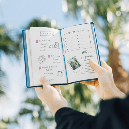 Caderno de viagem disney Alice no pais das maravilhas - Papelaria Encantada