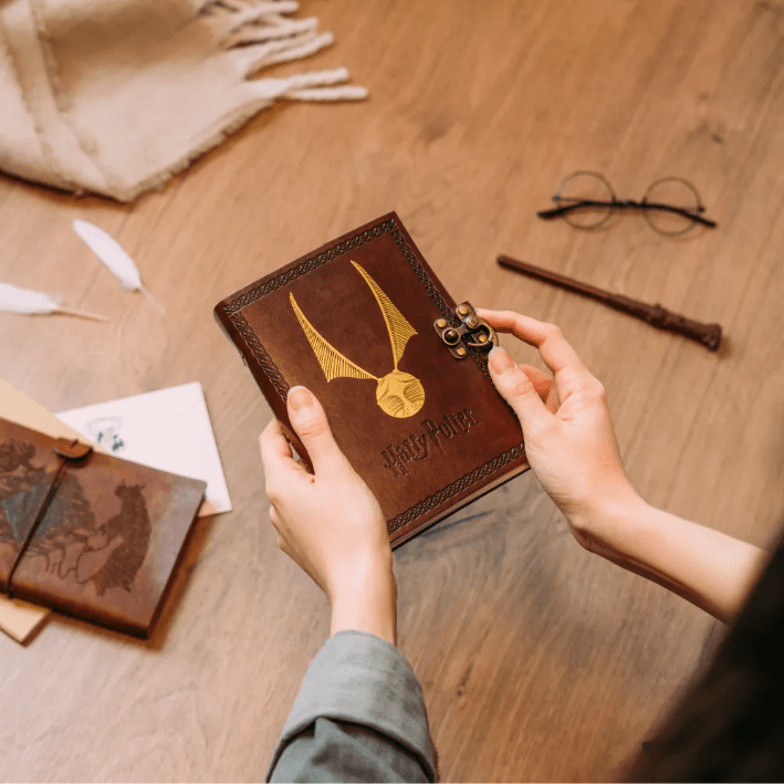 Caderno pele Harry Potter - Papelaria Encantada