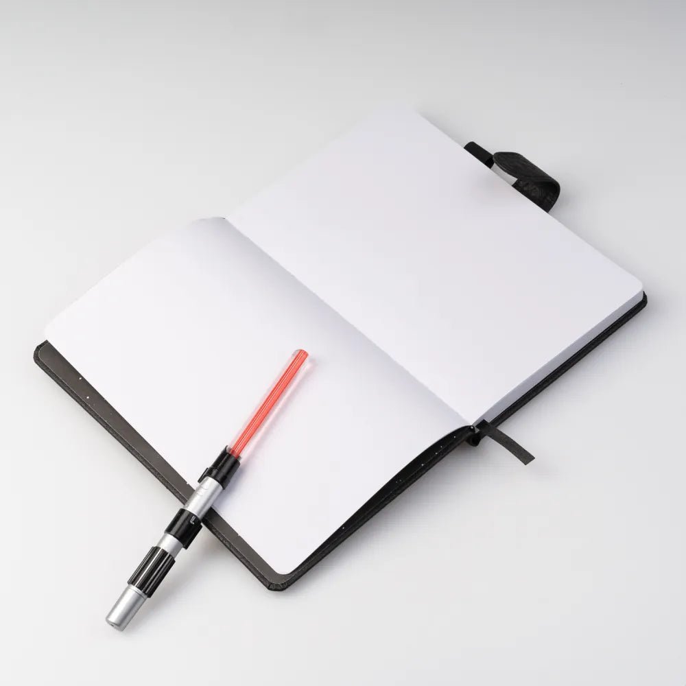 Caderno Premium A5 com sabre de luz Darth Vader - Star Wars - Papelaria Encantada