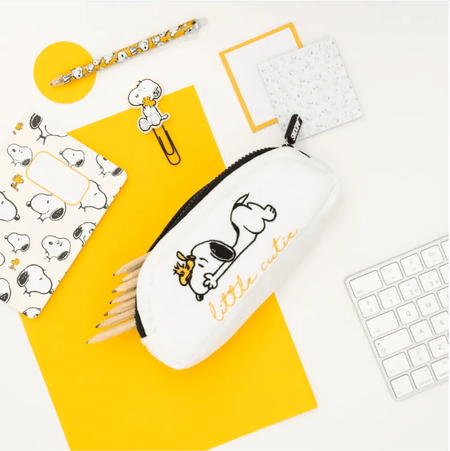 Estojo Veludo Lazy days - Snoopy - Papelaria Encantada