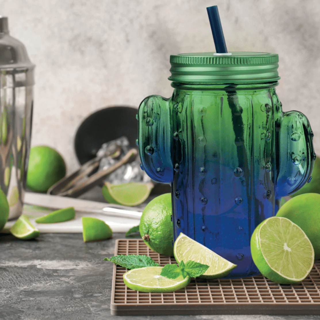 Garrafa para bebidas com tampa e palhinha - Cacto - Saúde! - Legami - Papelaria Encantada