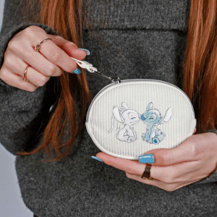 Porta-moedas Lilo e Stitch Off-white Roy Pill - Papelaria Encantada