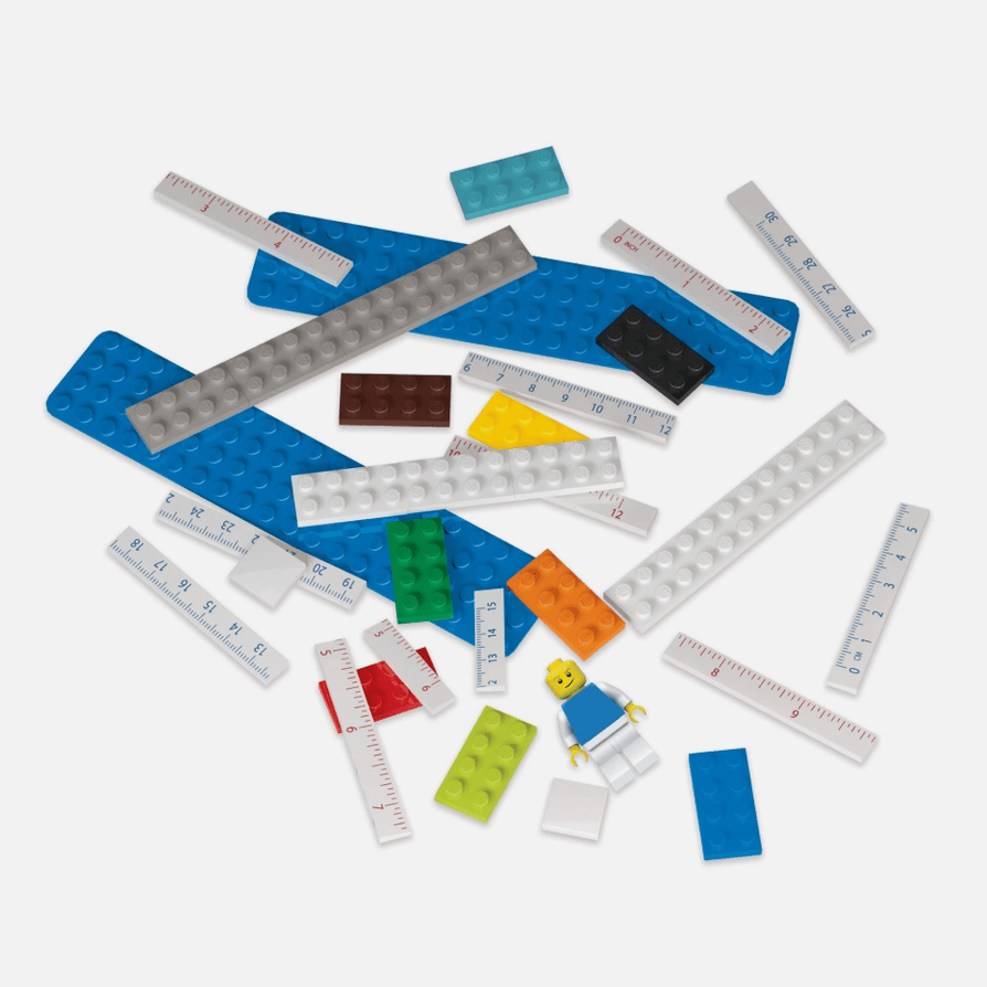 Régua LEGO 2 em 1 para montar com minifigura - Papelaria Encantada